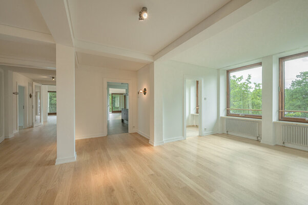 Endetage mit Einliegerwohnung im Park - Photo 2